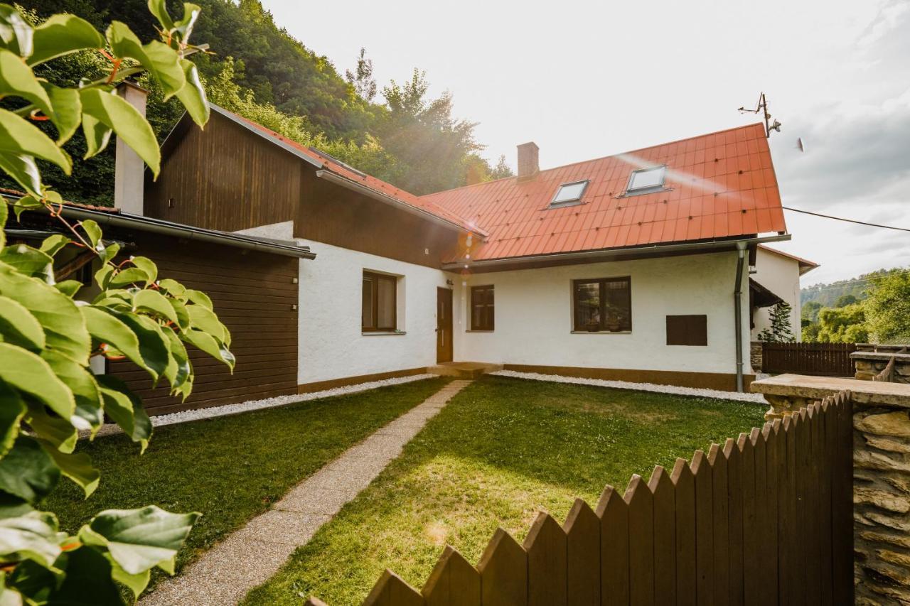 Na Zelivce Chalupa Marie Želiv Exterior foto